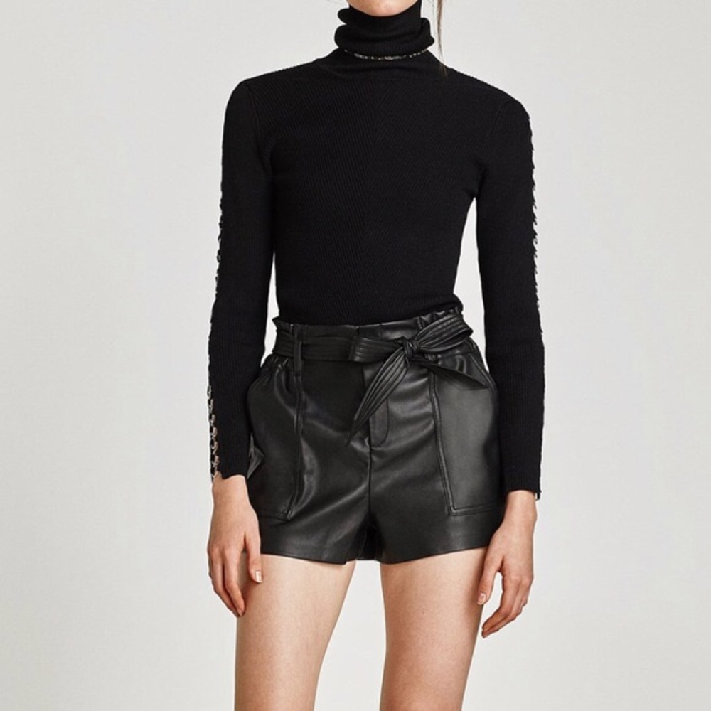 ZARA Faux Leather Short